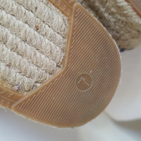 Kate Spade Platform Espadrille Flats - Picture 9 of 11